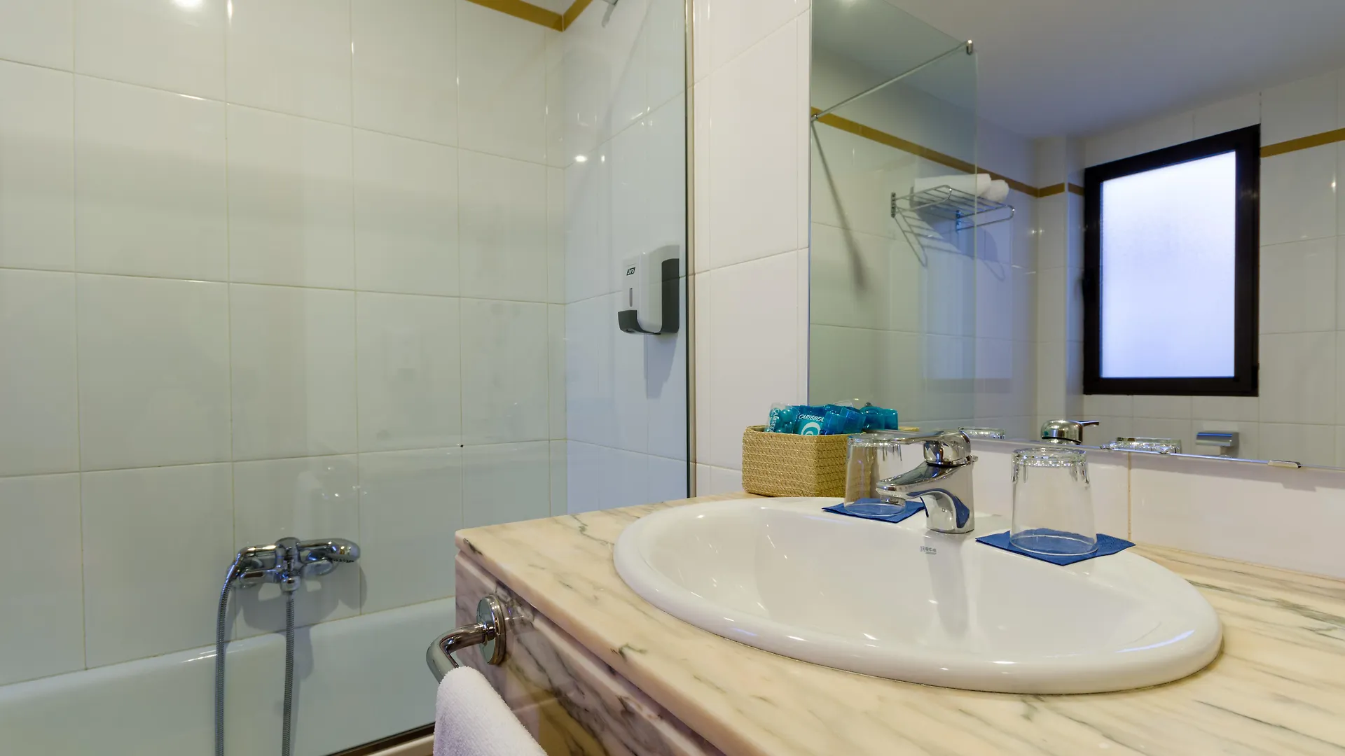 Hotel Yit Conquista De Toledo
